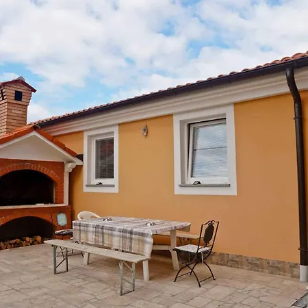 Apartmán In Pula/istrien 38542
